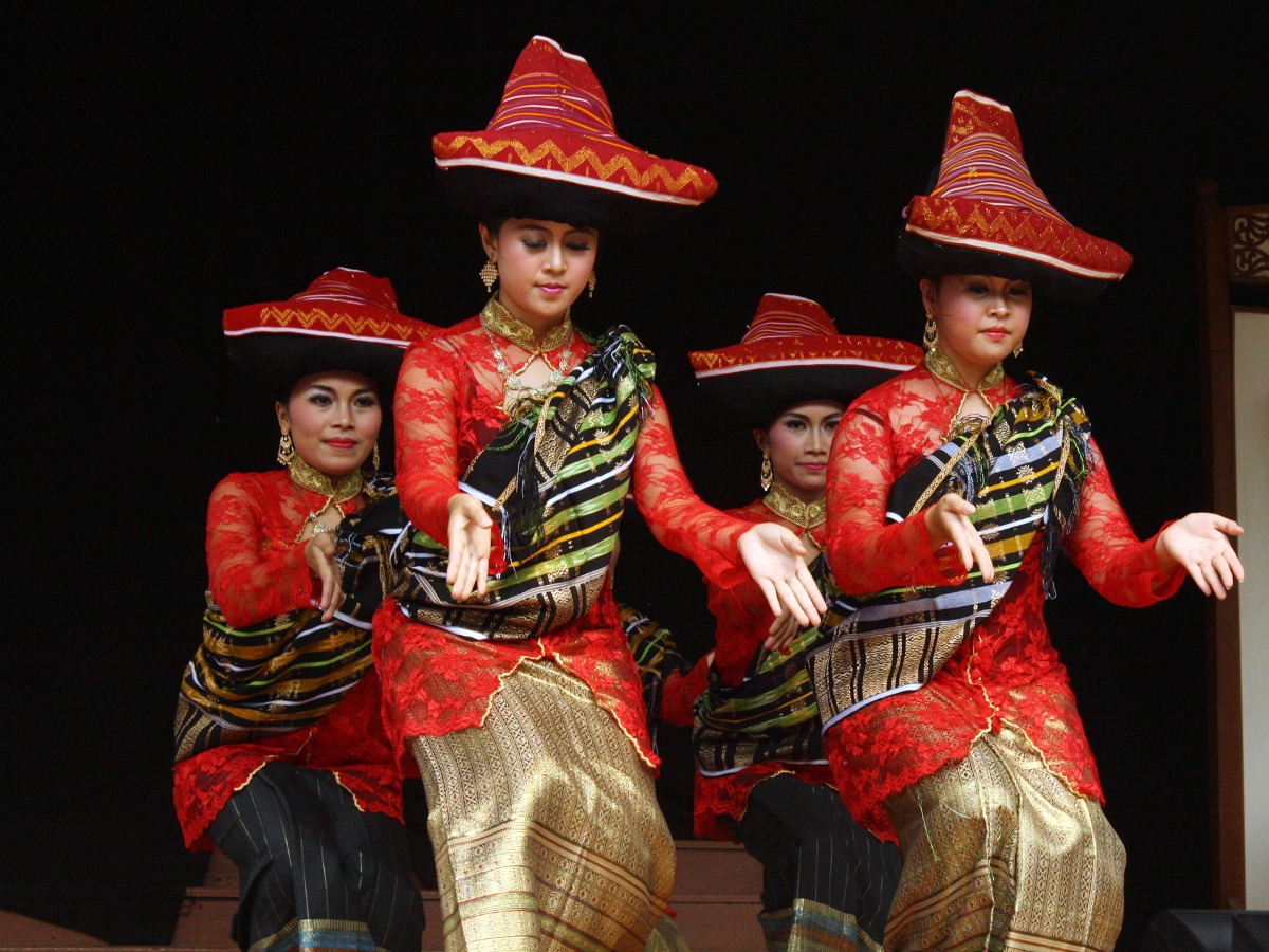 Keindahan dan Makna di Balik Tarian Tradisional Batak